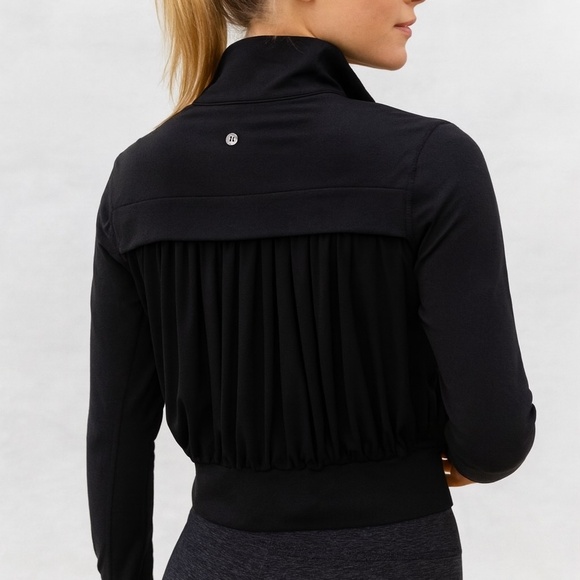 Lululemon | Size 6 | Black Zip-Up Jacket with Pleated Back - Picture 1 of 7